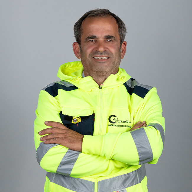 Eduart Menko - Operatore edile